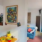 CHARMANT appt lumineux avec JOLIE DÉCO à PARIS