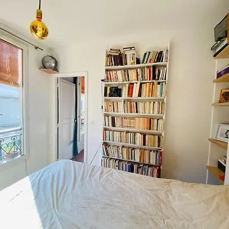 Appt Lumineux Avec Jolie Deco A Appartamento Parigi